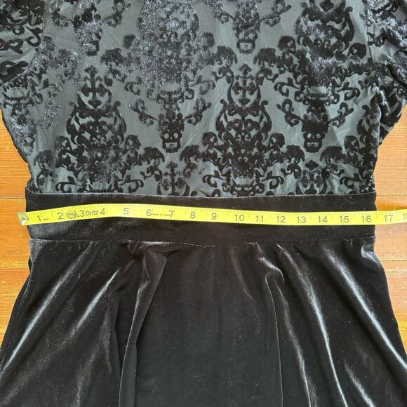 KILLSTAR Miss FurFur Black Velvet Babydoll Dress Goth Grunge Witchy Y2K XL NWT - Picture 8 of 12